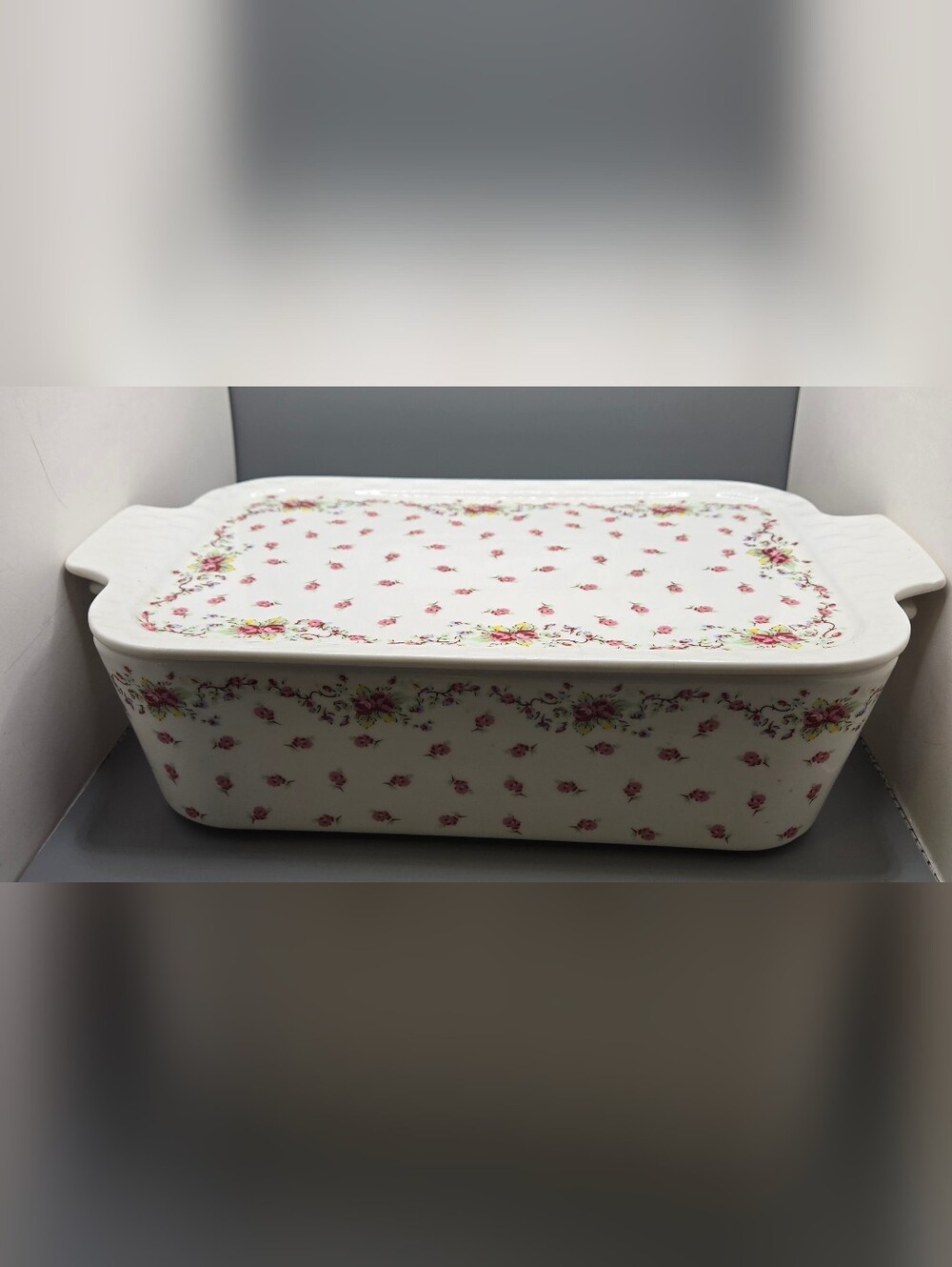 Grace's Pantry Floral Porcelain Covered Baking Dish Peony Rose Pattern